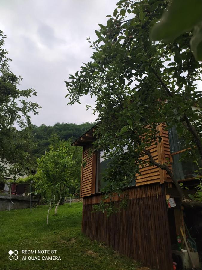 Lenilenii Bungalows Jajce Exterior foto